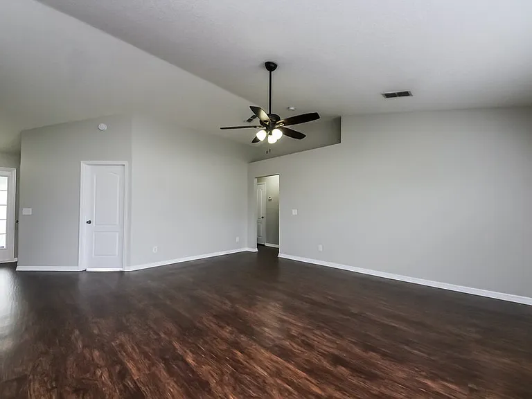 3623 Doe Run Dr — Photo 4