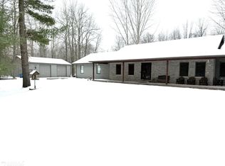 9317 Nichols Rd, Montrose, MI 48457