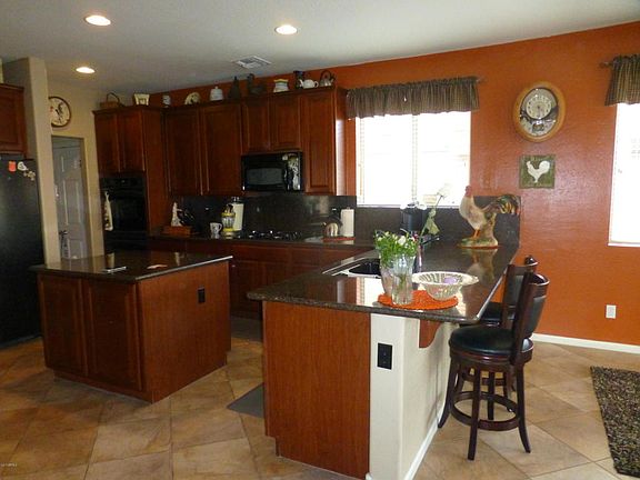 5th image of 15669 N 176th Dr
