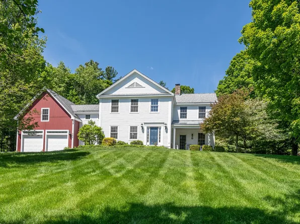 777 McCooey Drive, Manchester, VT 05255