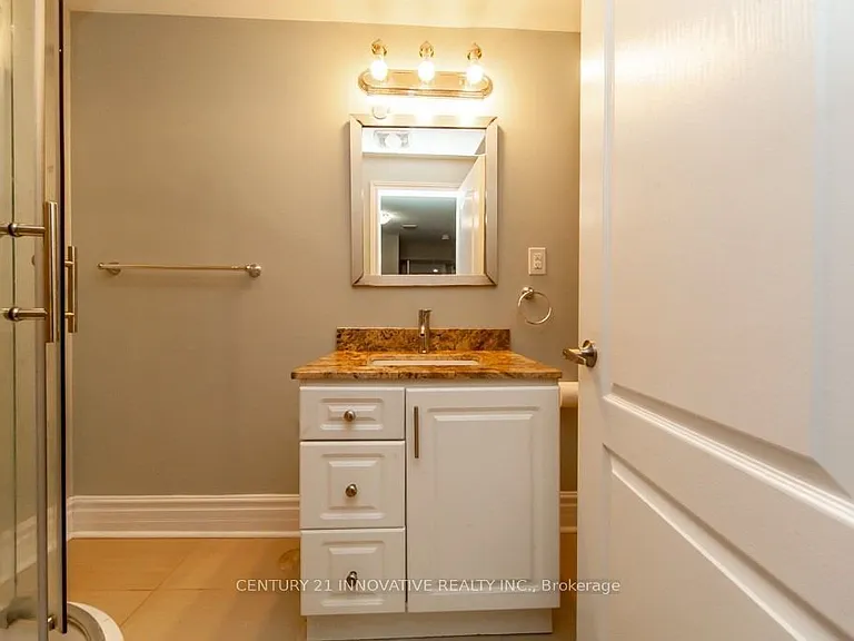 4 Aquilina Ct E #BASEMENT — Photo 6