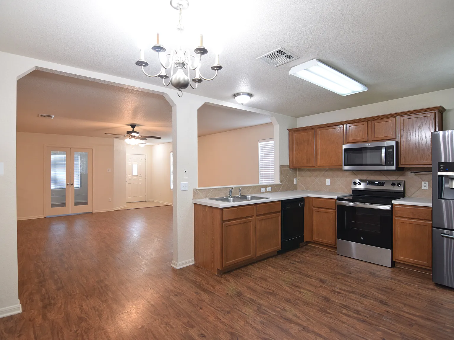 5419 Southern Crossing Dr, Temple — Photo 4