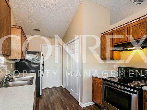 5th image of 10506 Moqui Ct