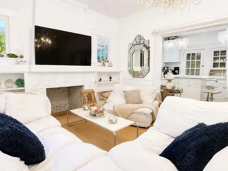 875 SW 13th Ave — Photo 4