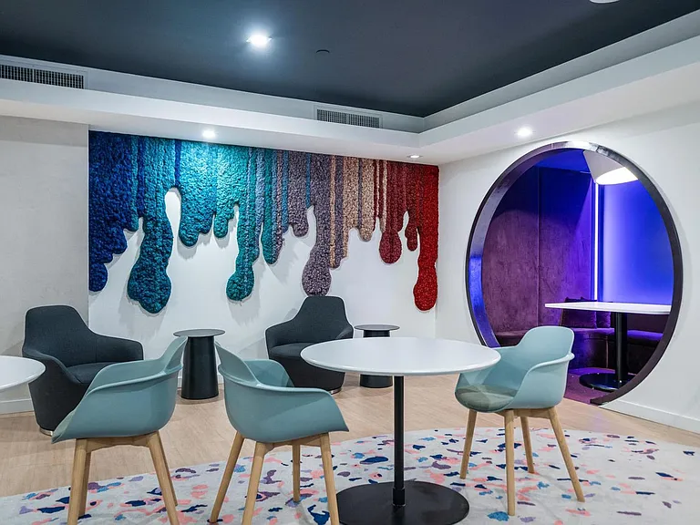 Building's Lounge