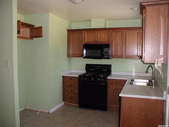 4th image of 7238 Hutchins Way