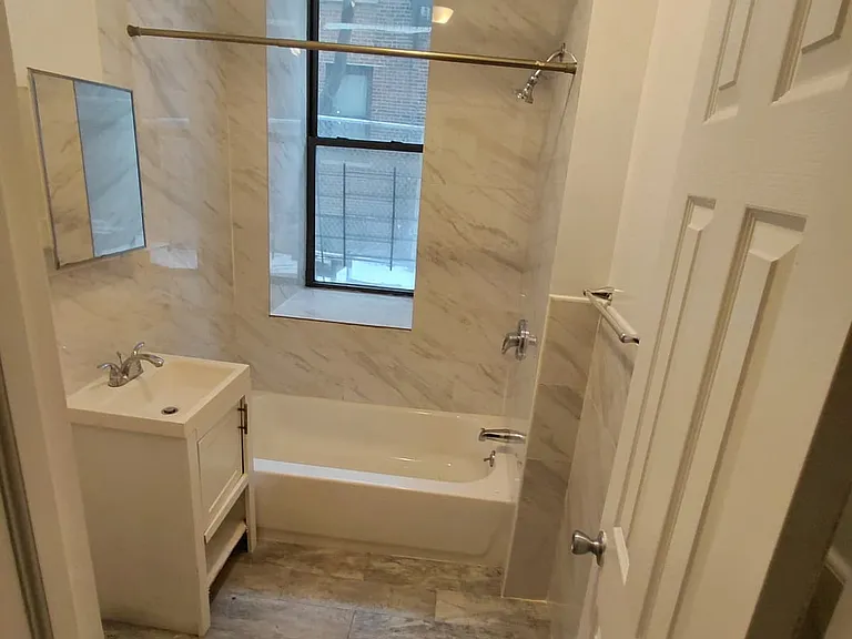 516 W 134th St #21 — Photo 10