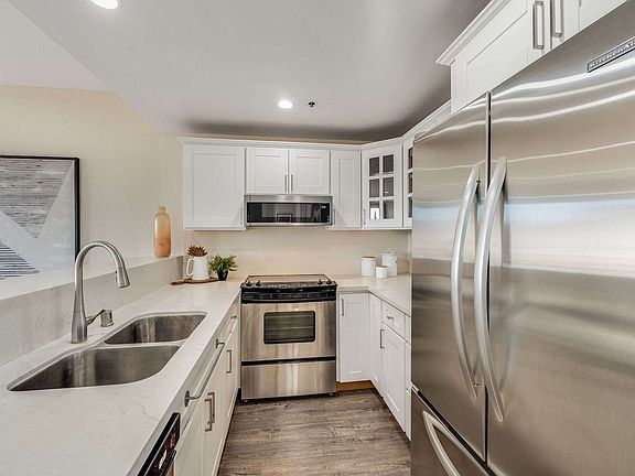4th image of 411 Park Ave Unit 214