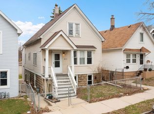 2623 S 7th St, Milwaukee, WI 53215
