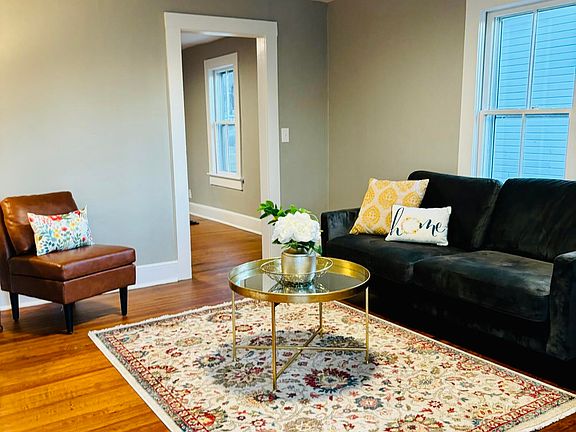 4th image of 1514 Forest Ave