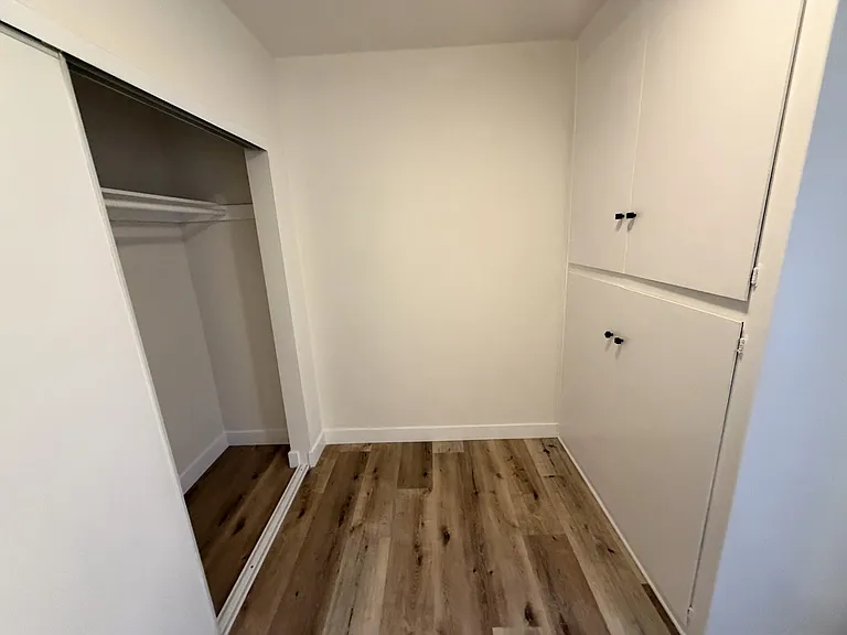1452 Berkeley St #1 — Photo 22