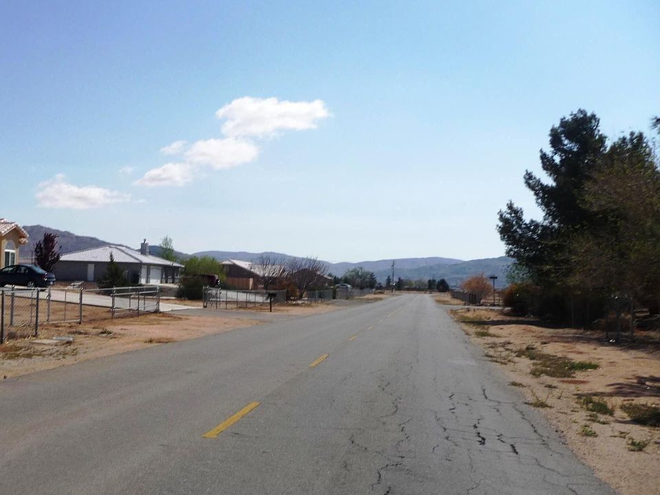 2nd image of 21560 Zuni Rd