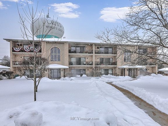 3rd image of 11143 Wisconsin Ct APT 2D