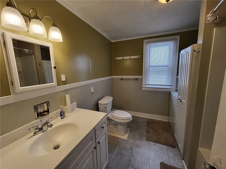 45 Boardman St — Photo 32