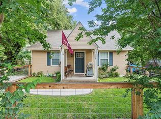 112 Rebecca St, Bryan, TX 77801