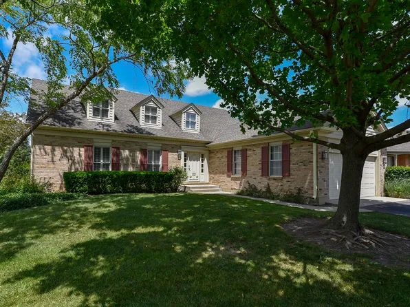 179 Cawdor Ln, Inverness, IL 60067
