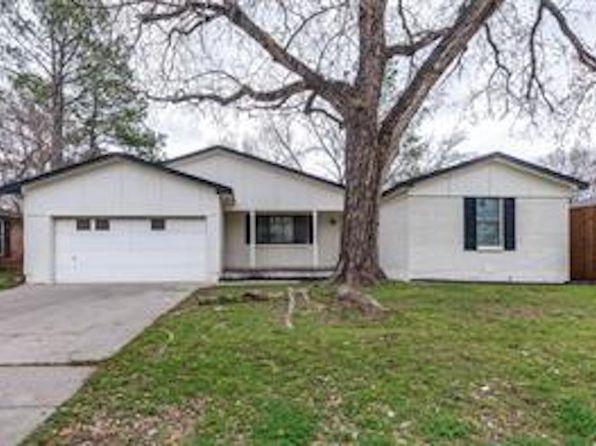 824 Billie Ruth Ln