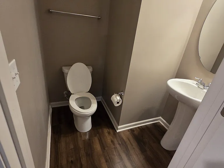 mainfloor bathroom