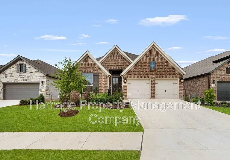 316 Hulda Trl — Photo 42