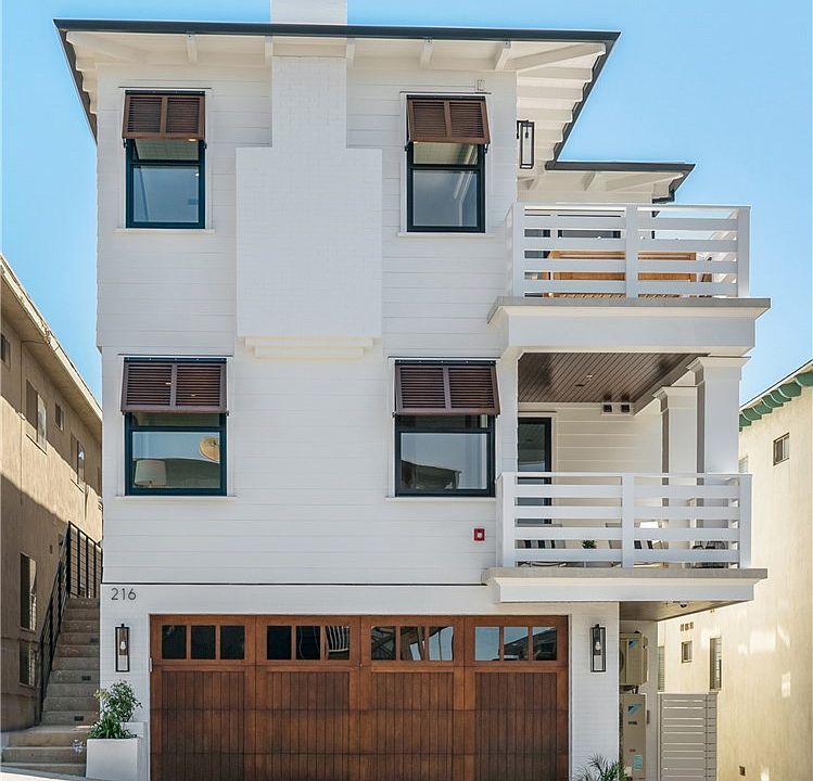 1st image of 216 Marine Ave