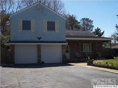 1st image of 1043 Tralee Dr