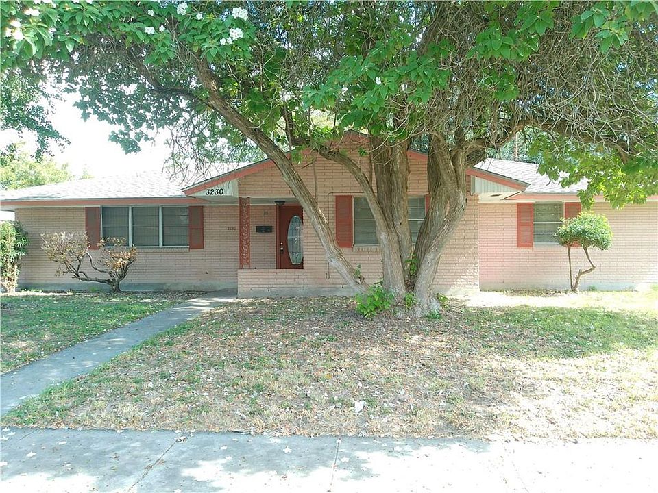 1st image of 3230 Casa De Palmas Dr