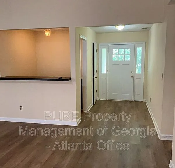 1195 Parkwood Chase NW — Photo 4