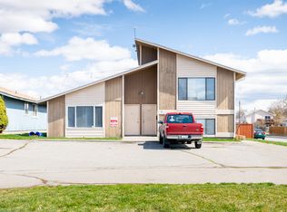 2902 N Stone St, Spokane, WA 99207