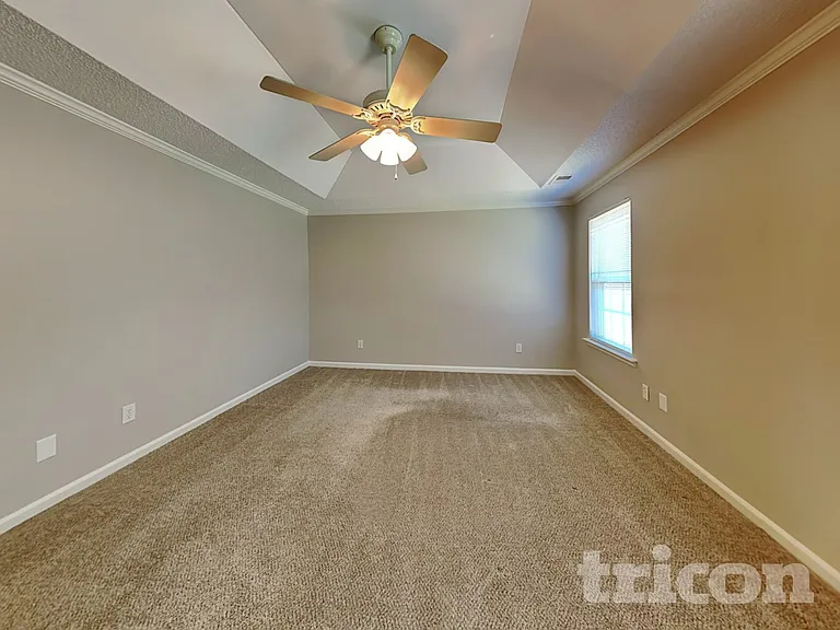 312 Buckthorne Dr — Photo 9