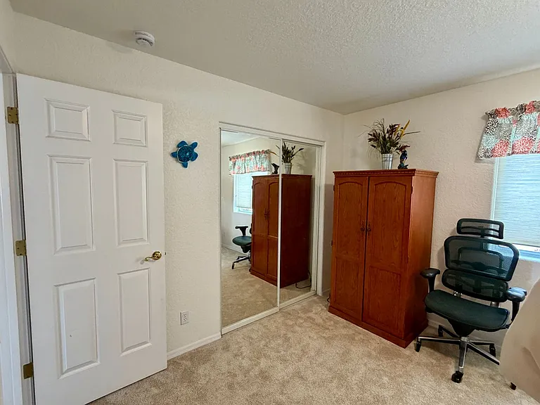 2199 Wallapai Dr — Photo 28