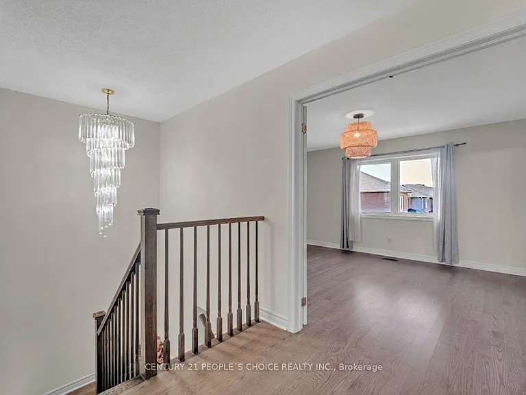 48 Colonel Lyall St — Photo 17