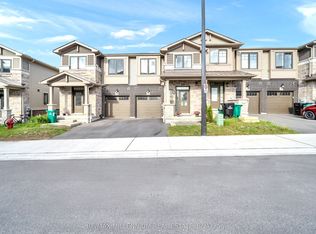 100 Hollywood Ct #55, Cambridge, ON N1R 0C5