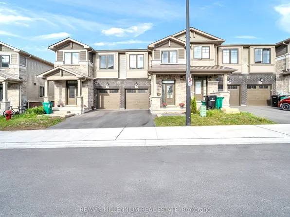 100 Hollywood Ct #55, Cambridge, ON N1R 0C5