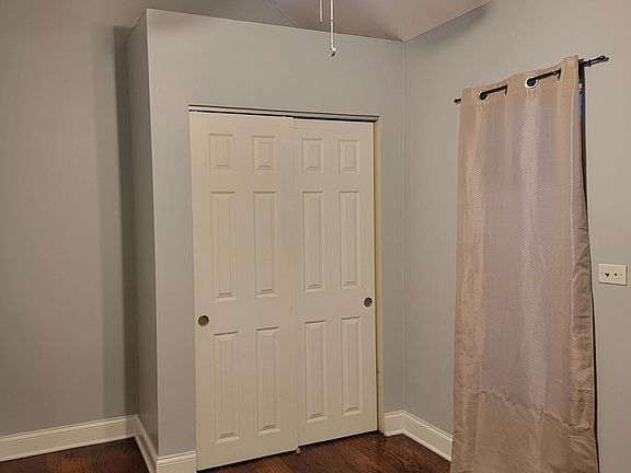 4th image of 3642 S Damen Ave #1F