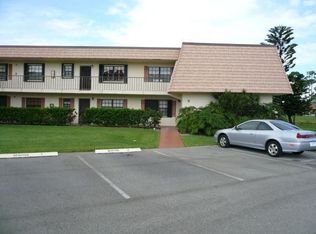 4490 Oak Terrace Dr, Greenacres, FL 33463