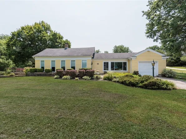460 Granger Rd, Medina, OH 44256