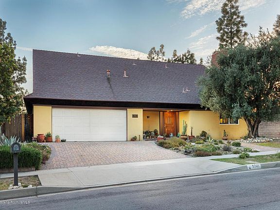 3rd image of 5741 Summit Crest Dr
