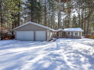 160 E Trappers Loop, Chewelah, WA 99109