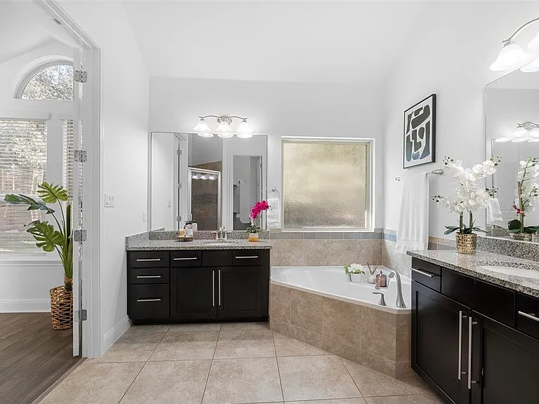 15201 Joseph Dr — Photo 20