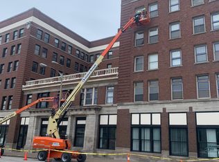 324 Main St #310, Davenport, IA 52801