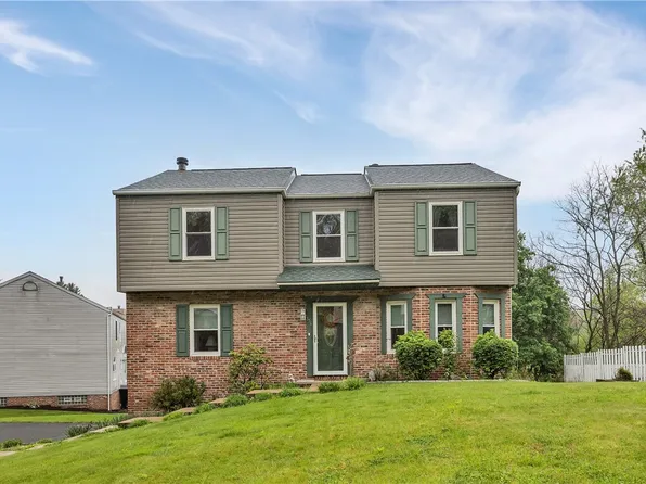 156 Dinwiddie Dr, New Kensington, PA 15068