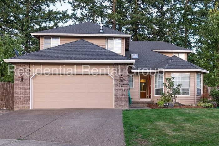 1st image of 2530 NE Anna Ave