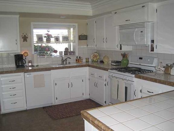 3rd image of 1009 San Pablo Dr