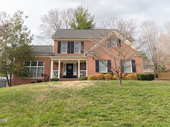 2nd image of 8115 Crimson Ln