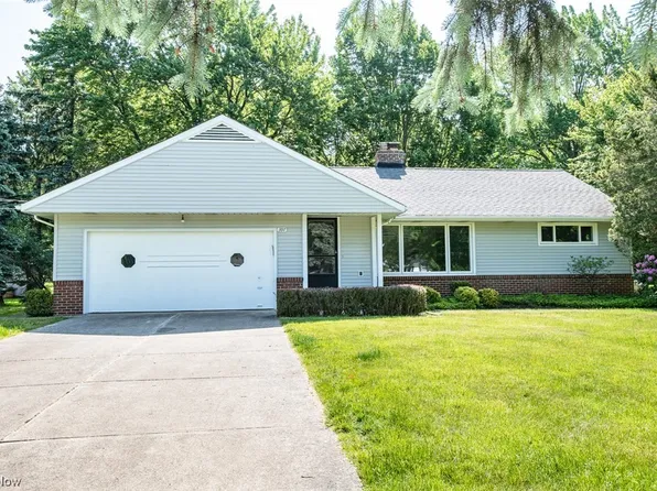 397 Harris Rd, Richmond Heights, OH 44143