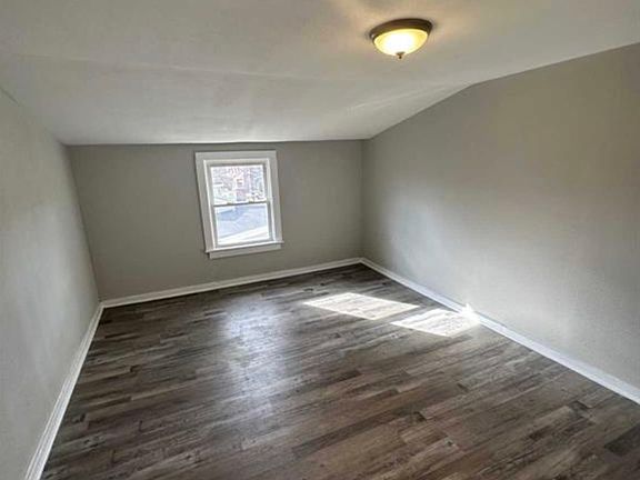 4th image of 149 E Passaic Ave Floor 3