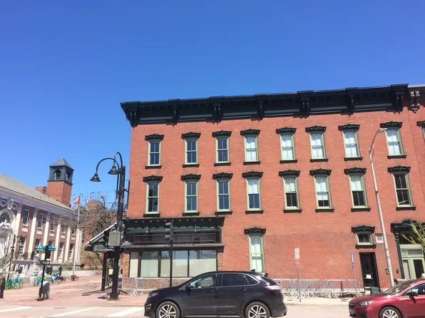 174 Main St APT 200, Burlington, VT 05401