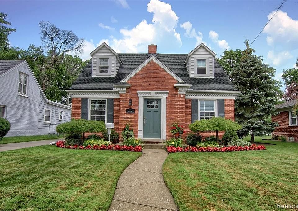 2268 20th St, Wyandotte, MI 48192 Zillow
