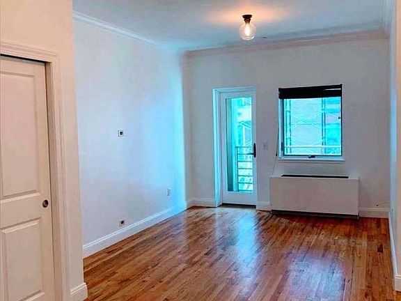 5th image of 14-25 Broadway #5A