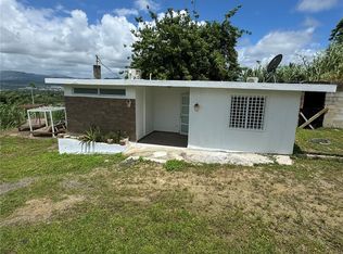 Bo Valenciano Carr #188, Juncos, PR 00777